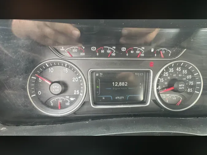 2019 International LT