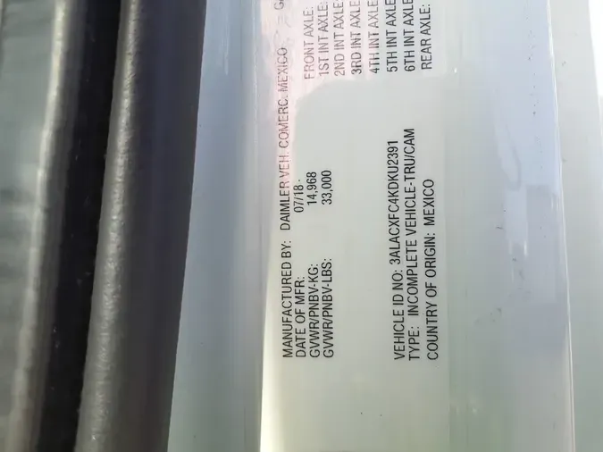 2019 FREIGHTLINER/MERCEDES M2 106