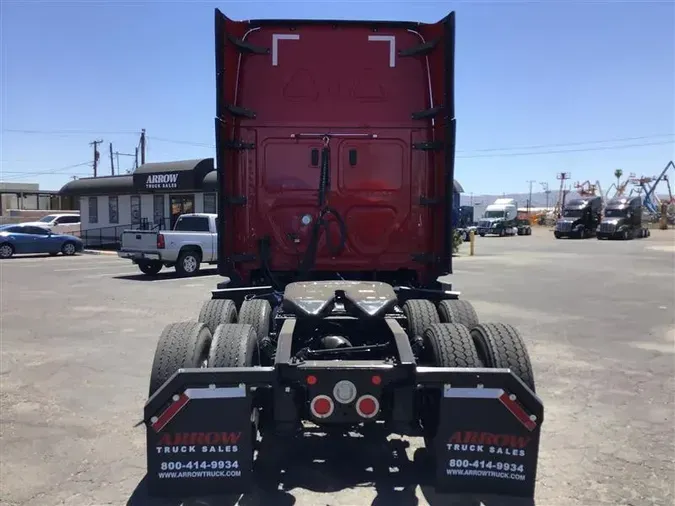 2020 FREIGHTLINER CASCADIA