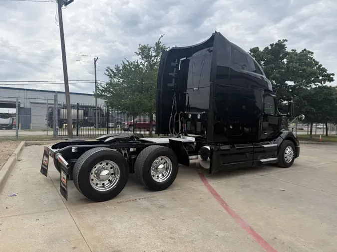 2022 Peterbilt 579b3d188ab90fef85c893bd70662d58009
