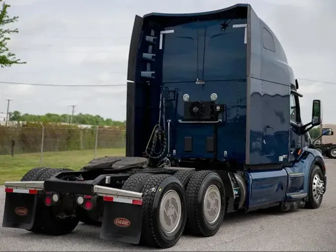 2020 PETERBILT 579