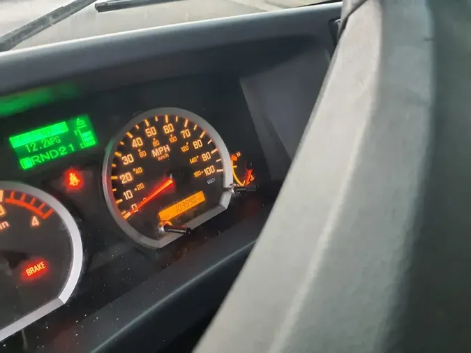 2019 ISUZU NPR HD