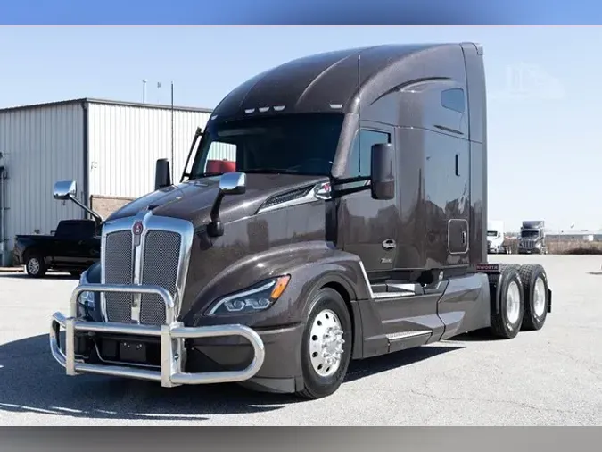 2024 KENWORTH T680