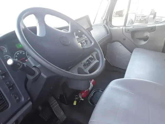 2020 FREIGHTLINER/MERCEDES M2 106b3d9b806233377064df43b2ae6d9ae87