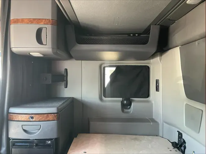 2020 International LT625