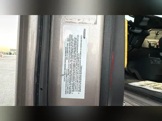 2024 Freightliner Cascadia 126