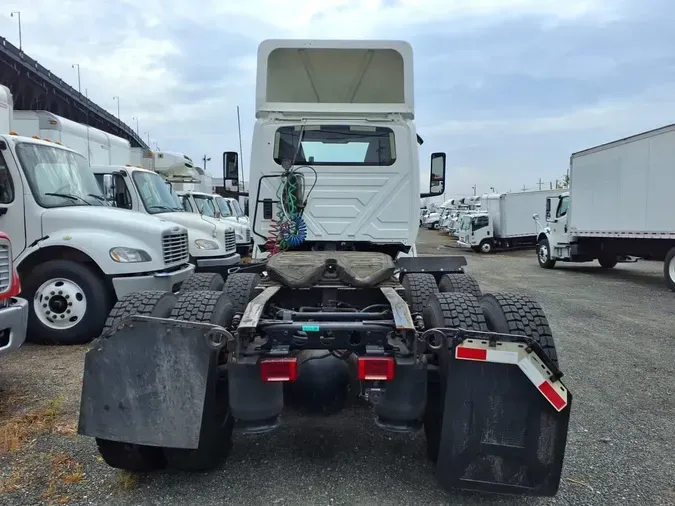 2018 NAVISTAR INTERNATIONAL LT625 DAYCAB T/A