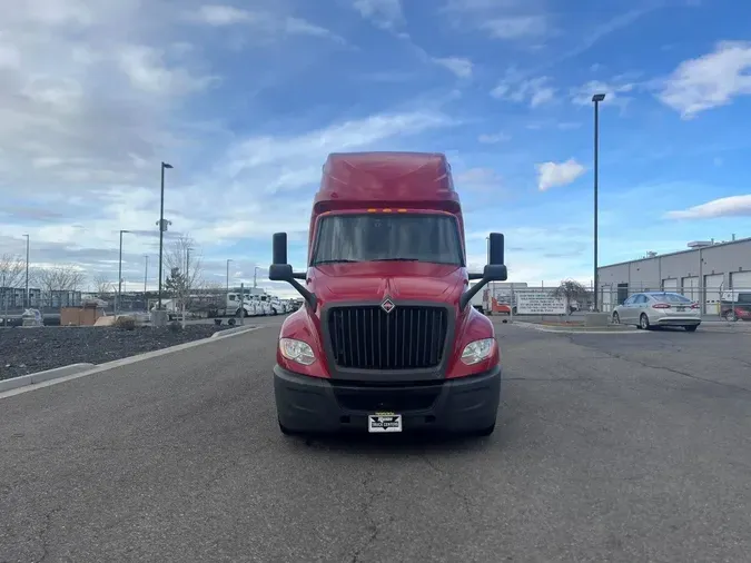 2022 International LT625