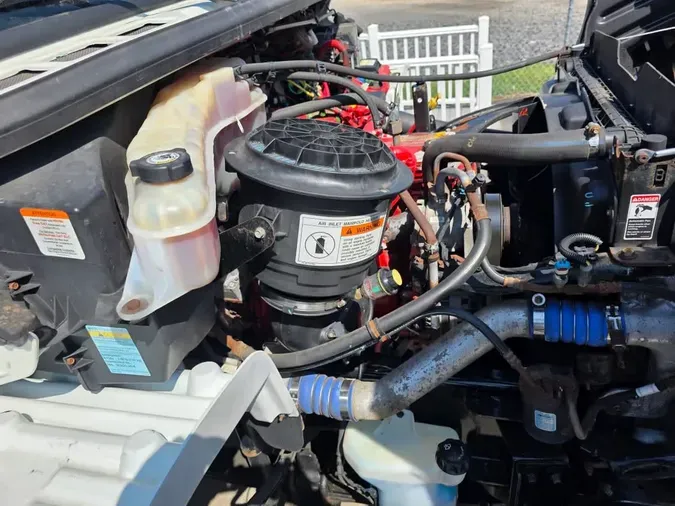 2019 FREIGHTLINER/MERCEDES M2 106