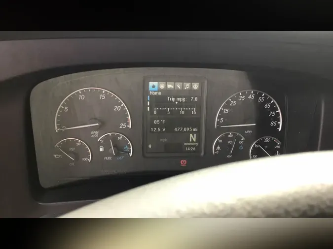 2023 Freightliner Cascadia 126