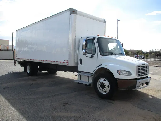 2020 FREIGHTLINER/MERCEDES M2 106