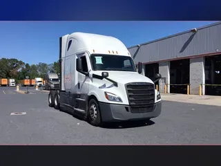 2022 Freightliner Cascadia 126