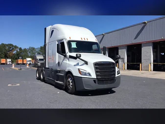 2022 Freightliner Cascadia 126b3ee7776e6e6041e76431cb51e1242b6