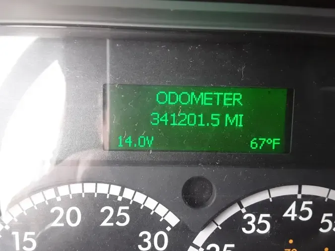 2018 FREIGHTLINER M2 106