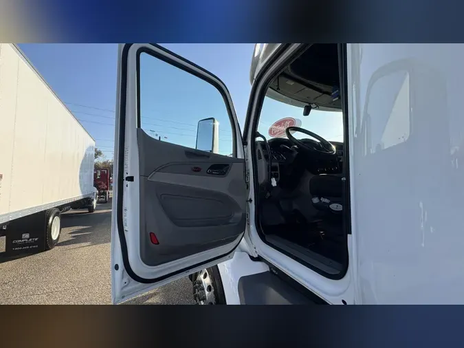 2021 Peterbilt 579b3f2455e4f7296197b10b166a5d990e6