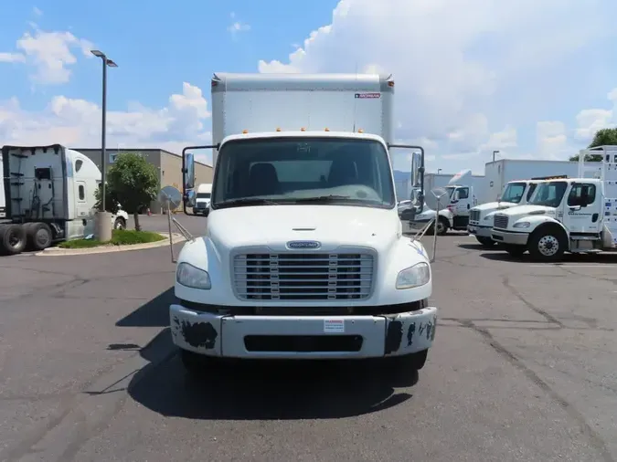 2018 FREIGHTLINER M2 106