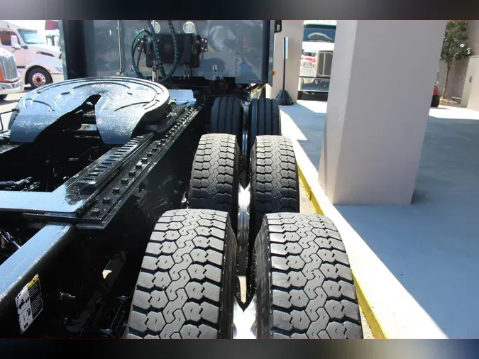 2025 Peterbilt 567b3fced0f8cb2846bc39bcb66e2919714