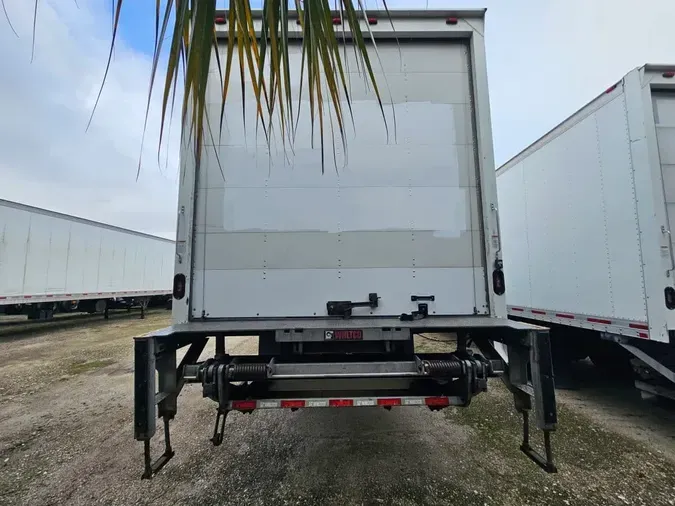 2019 FREIGHTLINER/MERCEDES M2 106
