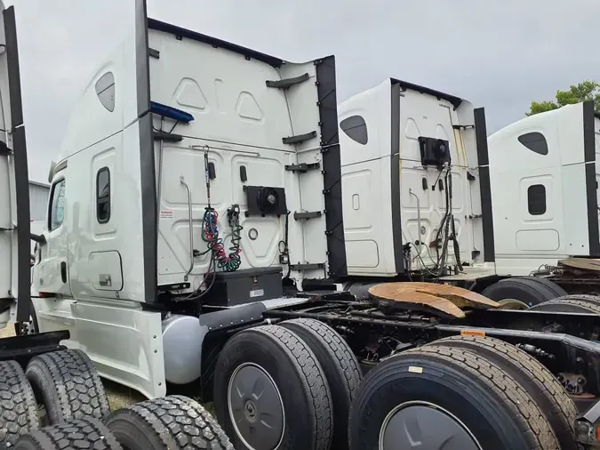 2019 FREIGHTLINER NEW CASCADIA PX12664