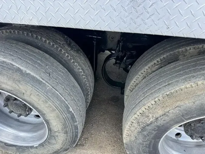 2015 PETERBILT 579