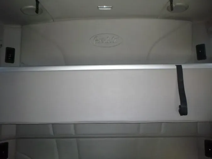 2021 Peterbilt 579