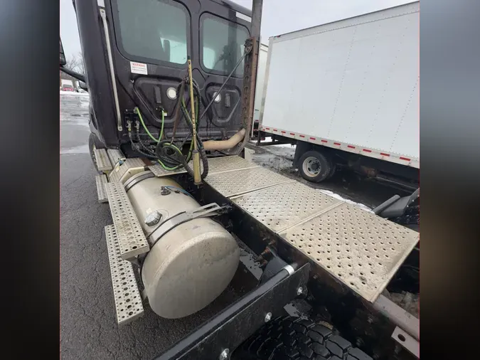 2019 FREIGHTLINER/MERCEDES NEW CASCADIA PX12664