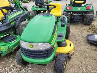 2010 John Deere LA105