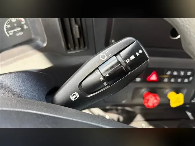 2023 FREIGHTLINER CA126