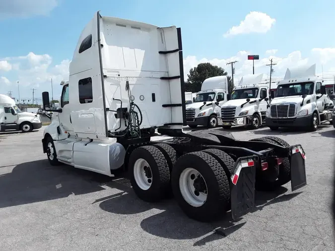 2020 NAVISTAR INTERNATIONAL LT625 SLPR CAB