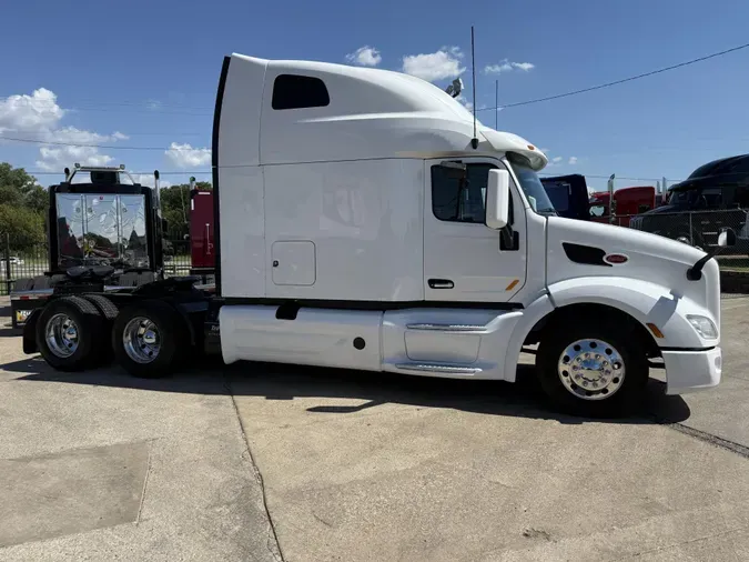2022 Peterbilt 579