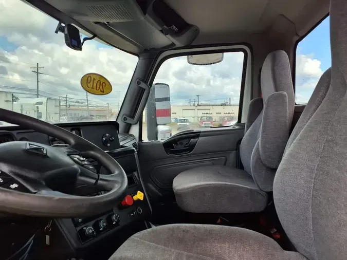 2019 NAVISTAR INTERNATIONAL LT625 DAYCAB T/Ab41b05fbf48e4556a241bcbd252462ff