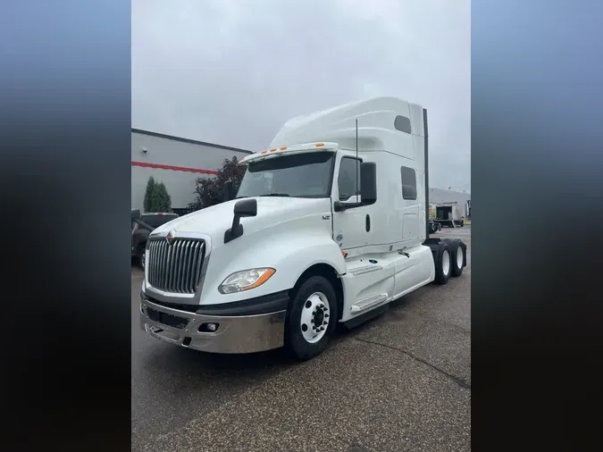 2020 NAVISTAR INTERNATIONAL LT625 SLPR CABb41b357859f2d3e8db89ceeb3c6146a6