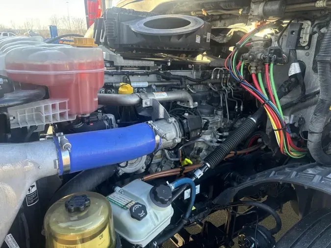 2020 Freightliner New Cascadia 126