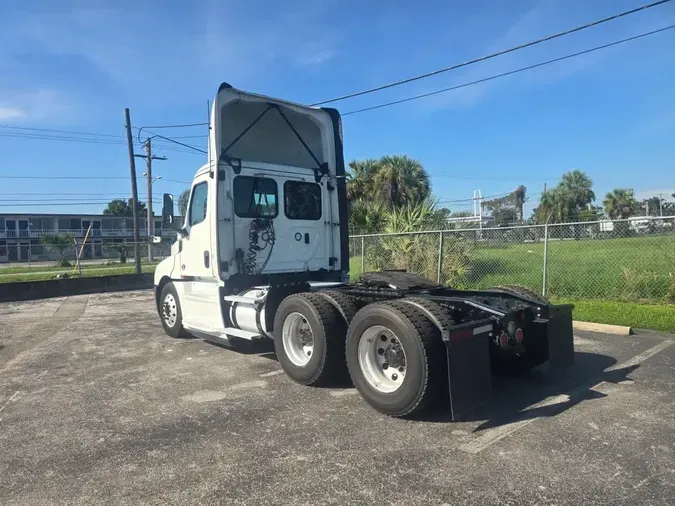 2019 FREIGHTLINER/MERCEDES NEW CASCADIA PX12664
