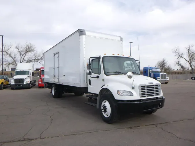 2019 Freightliner Business Class M2 106