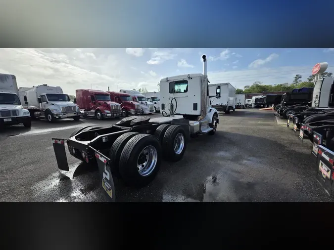 2023 Peterbilt 567b421e63ffd5175d83591c653a396face