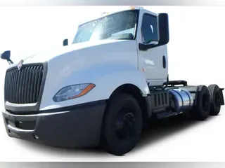2023 International LT625