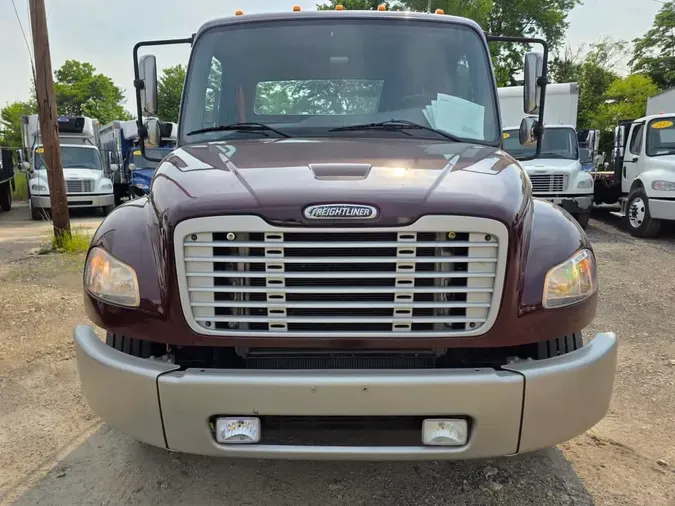 2019 FREIGHTLINER M2 106