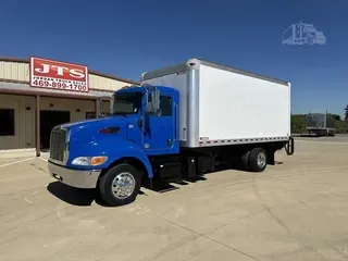 2018 PETERBILT 330