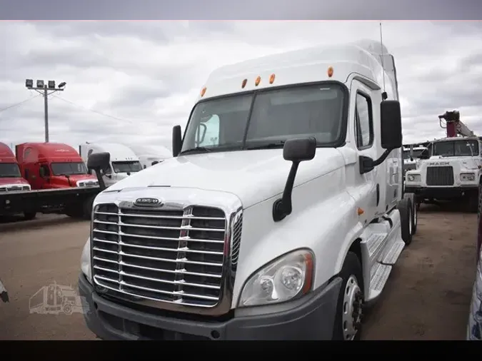 2011 FREIGHTLINER CASCADIA 125b42f8970a2830e25f24892d17f4b7b5d