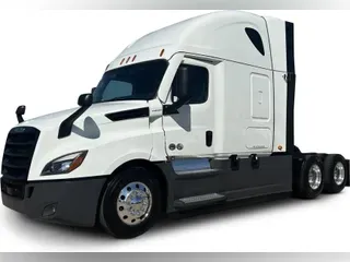 2023 Freightliner Cascadia