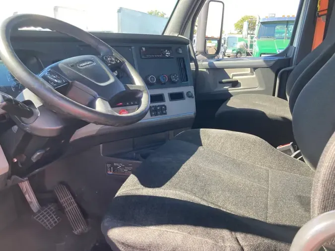 2019 FREIGHTLINER/MERCEDES NEW CASCADIA PX12664
