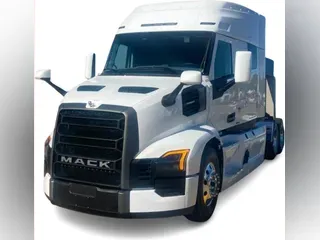 2026 Mack Pioneer HB64T