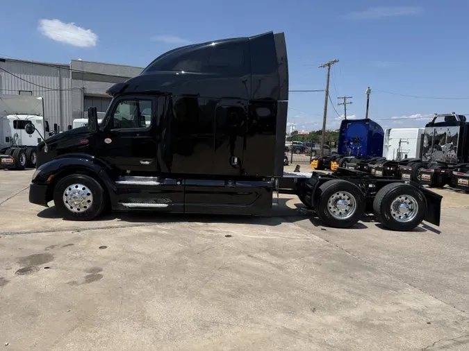 2022 Peterbilt 579b43b5b8ff51292487fbb3bc272b420fa
