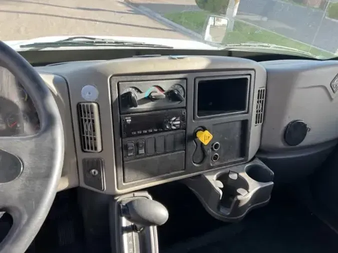 2019 NAVISTAR INTERNATIONAL 4300