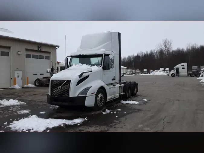 2019 Volvo VNL300b43ee350bdf0c27238f1dd2523d9ead8