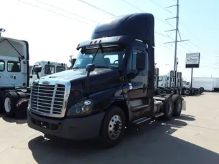 2019 FREIGHTLINER/MERCEDES CASCADIA 125