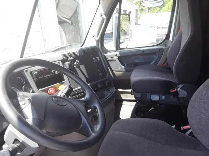 2019 FREIGHTLINER/MERCEDES CASCADIA 125