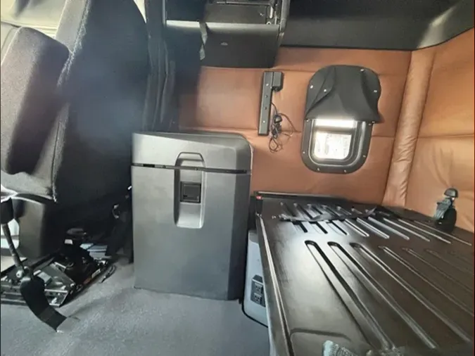 2022 Freightliner Cascadia 126