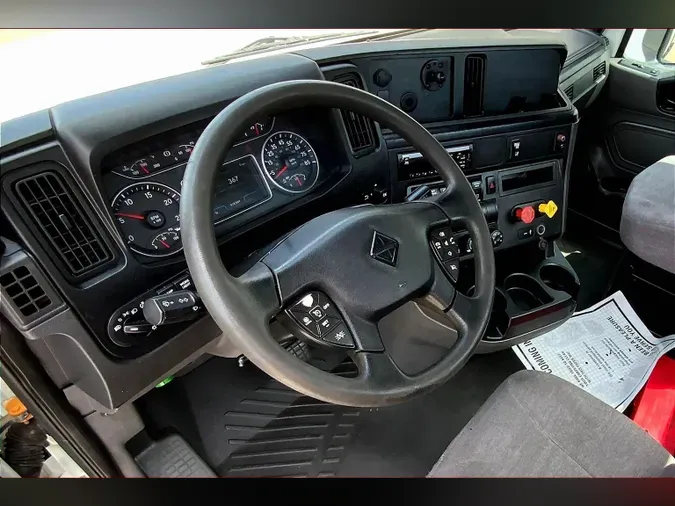 2020 INT LT625 6x4